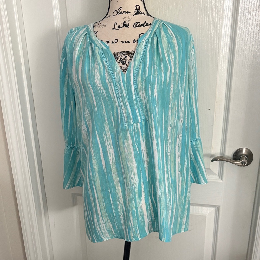 Gloria Vanderbilt Aqua Striped Women's Top